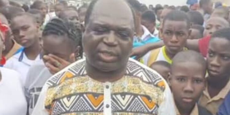 Port-Bouët/ Collège moderne de l’aéroport – Rebelote, parents et élèves bloquent tout