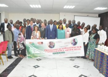 COMMUNIQUE DE PRESSE : FIN DE LA FORMATION DE 200 JOURNALISTES IVOIRIENS SUR L’INTELLIGENCE ARTIFICIELLE