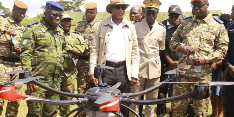 Exercices antiterroristes BETRABE 3/ Drones de combat, hélicoptères d’attaque, tirs de snipers… Les forces spéciales ivoirienne démontrent leur savoir-faire