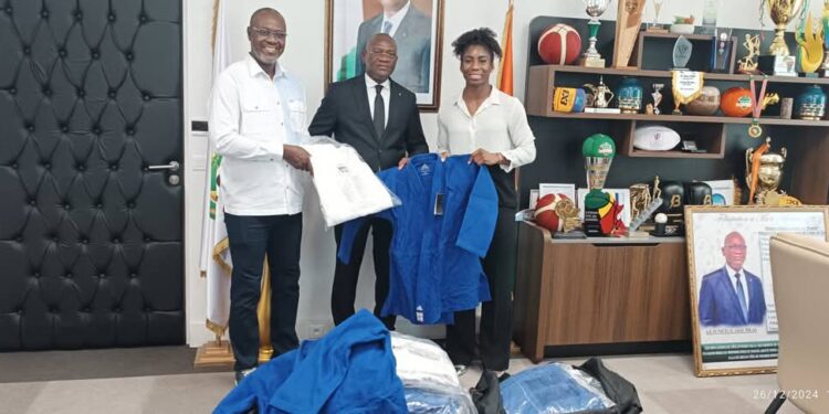 JUDO: Quand Marie-Ève devient « le Père Noël »