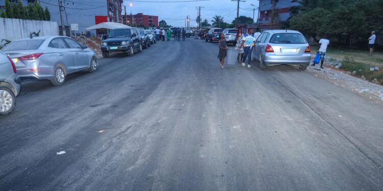 Bassam :le boulevard « Jean Louis Moulot » 𝐢𝐧𝐚𝐮𝐠𝐮𝐫𝐞́