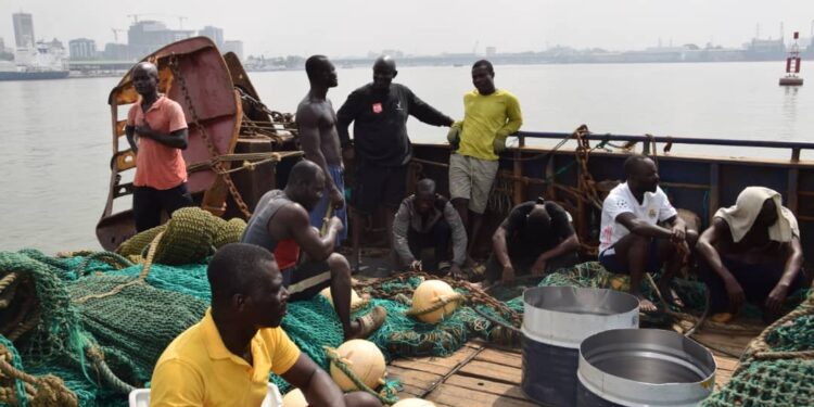 Lutte contre les pêches illégales