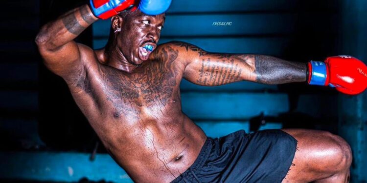 Boxe/Combat MMA Samo Samo prévient son adversaire : « Ma mission sera de te corriger »