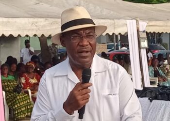 Fête des parents :Aby Raoul honore 500 seniors sur fond d’urgence sanitaire