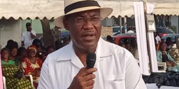 Fête des parents :Aby Raoul honore 5000 seniors sur fond d’urgence sanitaire