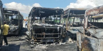 Transport urbain : La SOTRA perd 55 bus dans un incendie